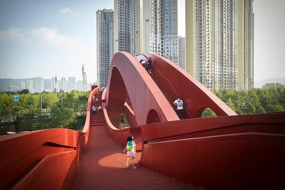 Węzeł szczęścia – piesza kładka projektu holenderskiej pracowni NEXT architects
